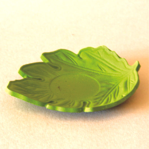 Green Leaf Iron Saucer