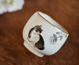 Gohobi Hand-painted Cat Hydrangeas Cup