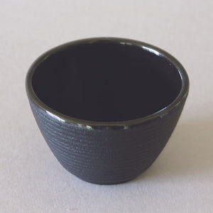 Iron Cup with Line Pattern