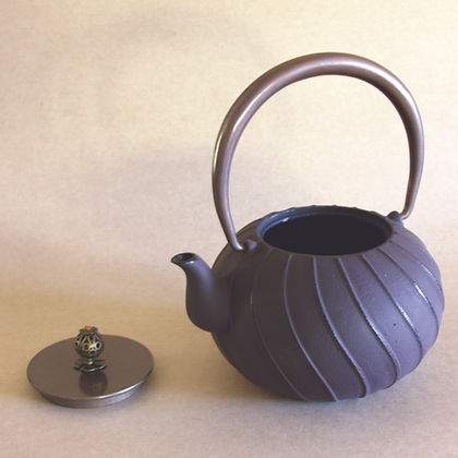 Iron Tea Pot, Copper Handle Gray