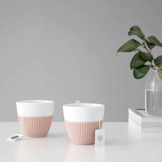 Viva Porcelain & Silicone Teacup Peach